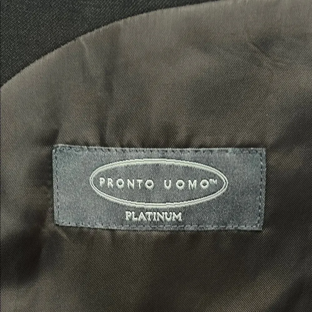 Pronto Uomo Black 100% Wool Blazer, Classic Style, Size 44 Short/38 Waist